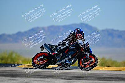 media/Mar-25-2024-Moto Forza (Mon) [[8d4319bd68]]/4-Novice Group/Session 2 (Turn 9 Side)/